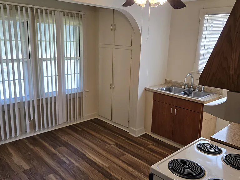 3320 Garland Ave — Photo 13