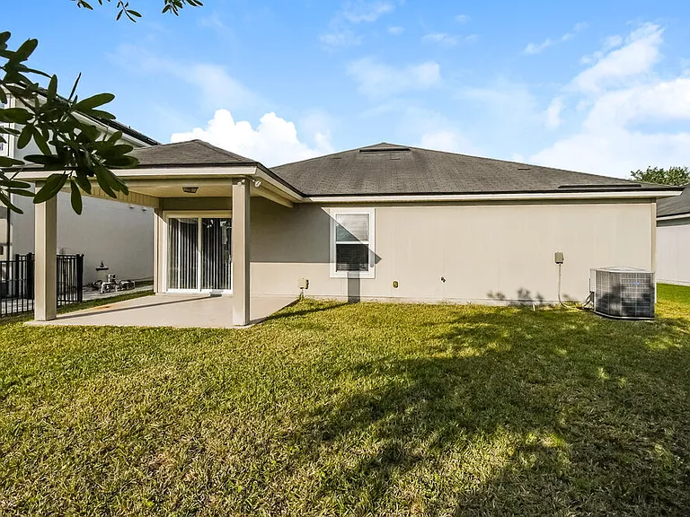 133 N Aberdeenshire Dr — Photo 16
