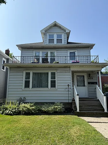 632 Linden Ave #2 Photo 1 632 Linden Ave #2 Photo 1