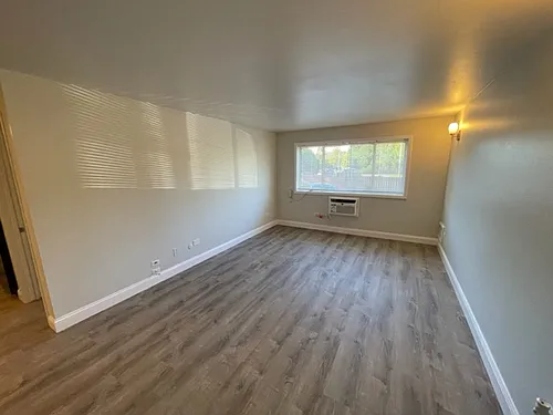 Floor plan Two Bedroom/One Bath