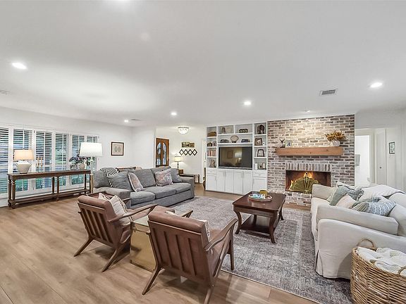 2nd image of 5135 Cheena Dr