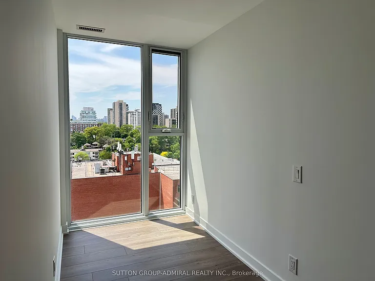 1660 Bloor St W #1110 — Photo 13