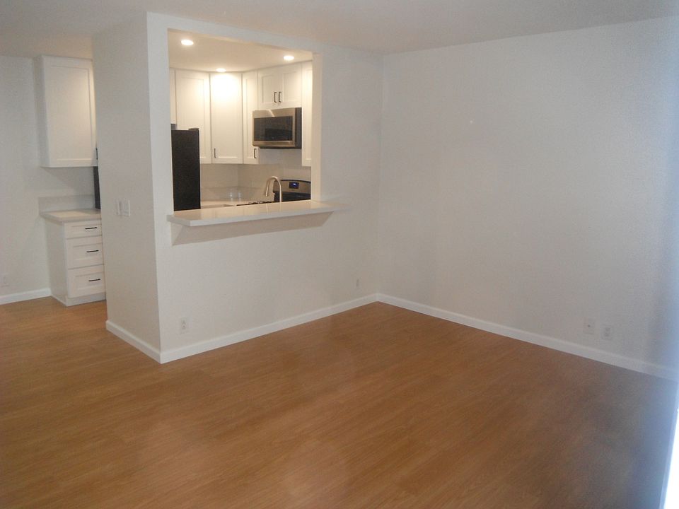 Pass through living Room to Kitchen
