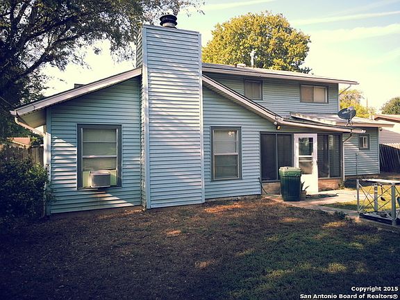 4th image of 4226 Parkwood Dr