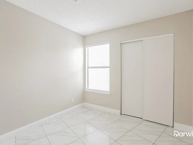 6557 Kirwan Heights Way — Photo 13