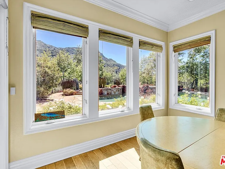 29734 Mulholland Hwy — Photo 20