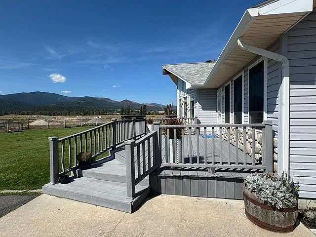 5080 Old Bitterroot Rd — Photo 4