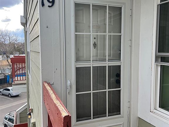 4th image of 980 S Dawson Way #19