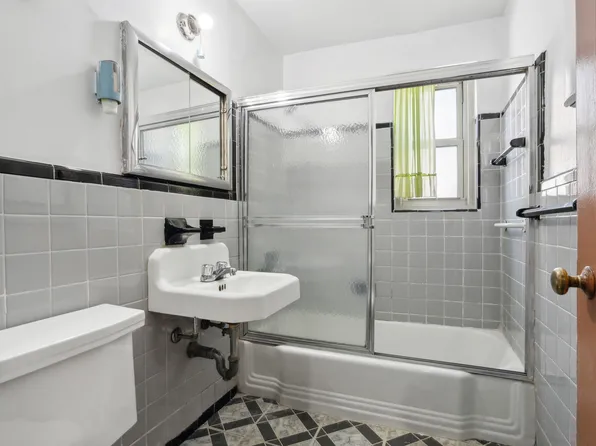 1010 Sherman Avenue image 15 of 15