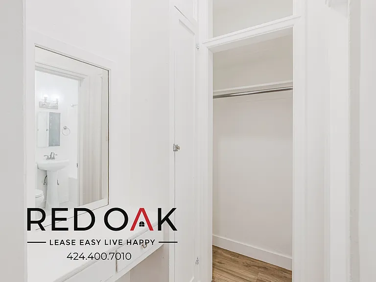 1818 Whitley Ave #203 — Photo 11