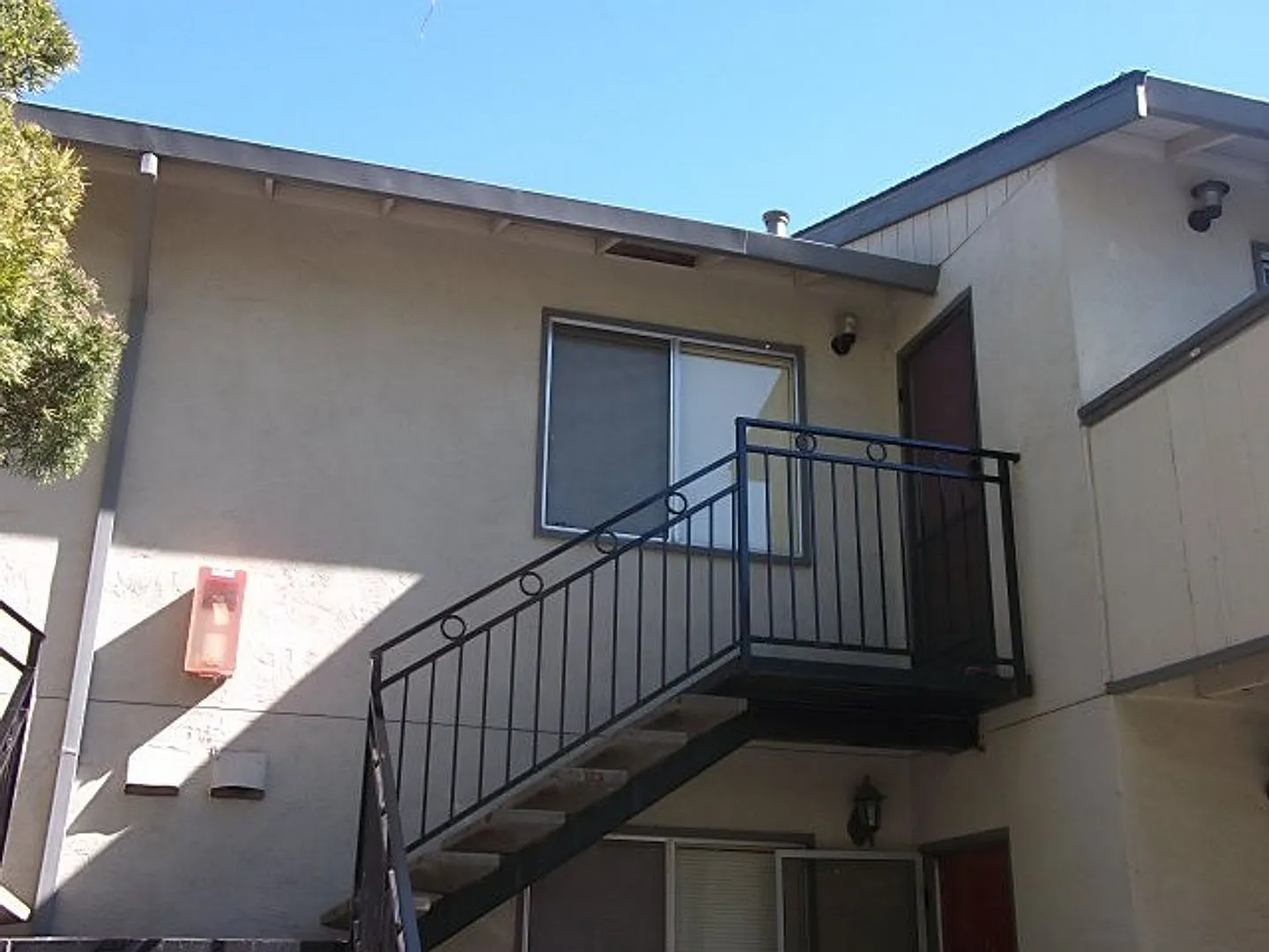 Willow Park Apartments — Photo 3