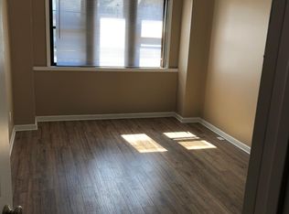 153 W Division St, Manteno, IL 60950