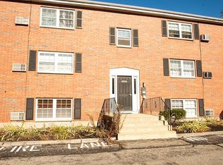 267 Neck St UNIT A2, Weymouth, MA 02191