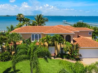 333 Island Dr, Melbourne Beach, FL 32951
