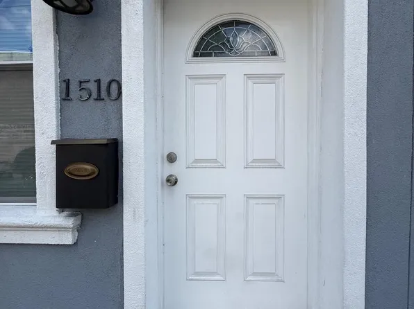 1510 W York St, Philadelphia, PA 19132