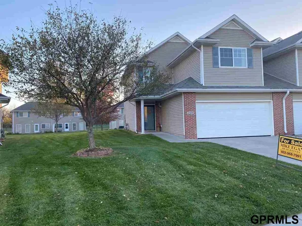 17509 Franklin Plz, Omaha, NE 68118