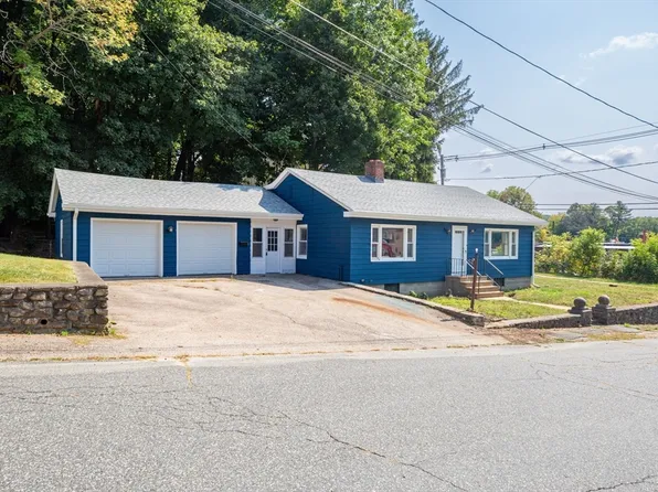 4 Hartwell Ter, Southbridge, MA 01550