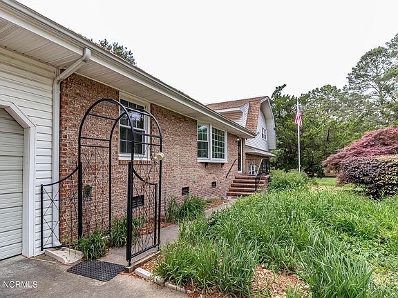5th image of 108 & 106 Quail Croft Drive