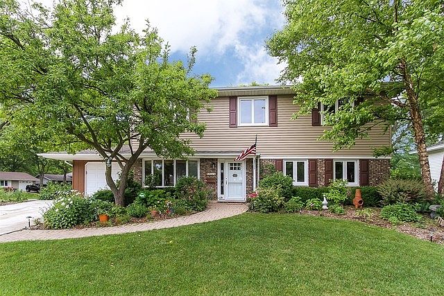 1st image of 514 Boxwood Dr