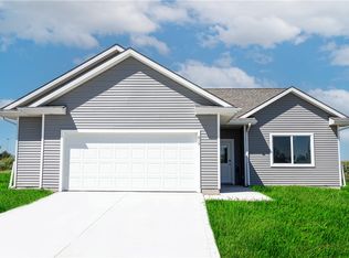 813 Kingman Blvd, Madrid, IA 50156