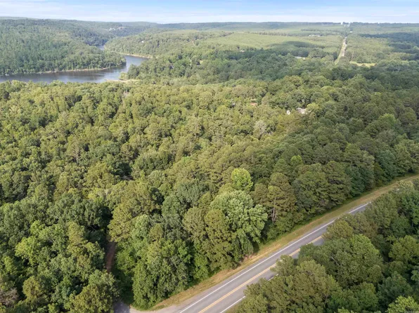 1 31st Hwy, Romance, AR 72136