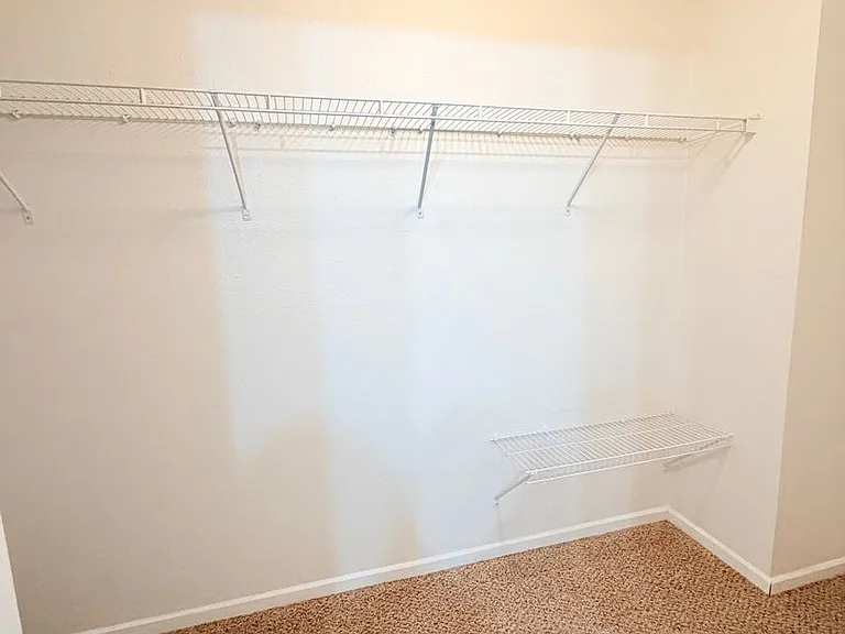 1723 Elijah Blue Dr — Photo 18