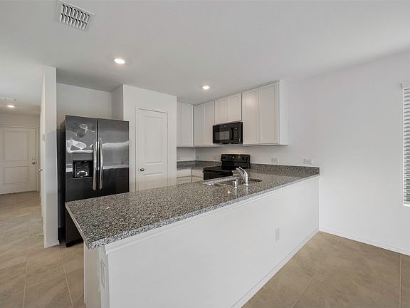 5th image of 209 Boxberry Way