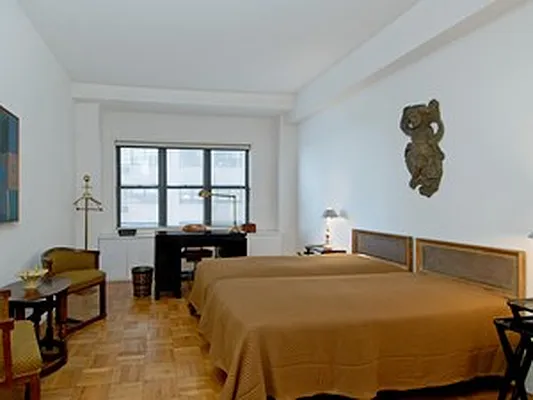 Sold by Corcoran | media 13