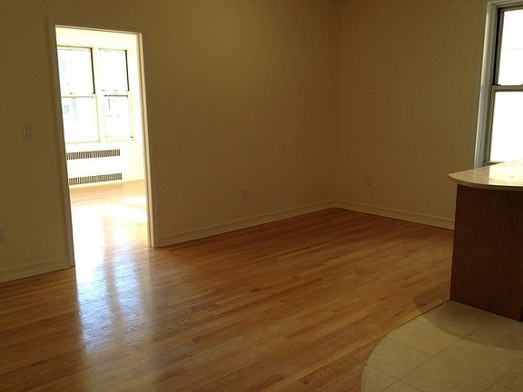 4th image of 76-12 35th Ave APT 4G
