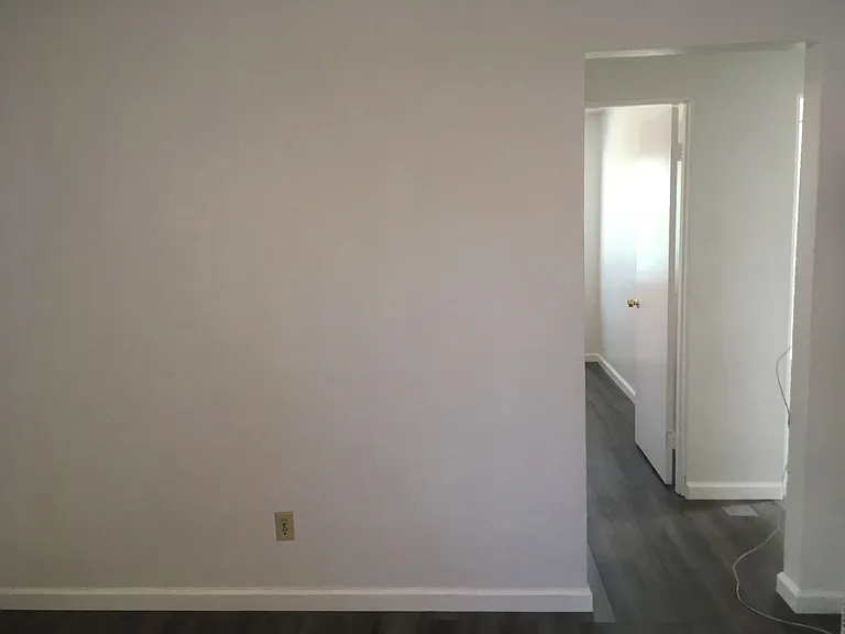406 Niles Ave — Photo 11