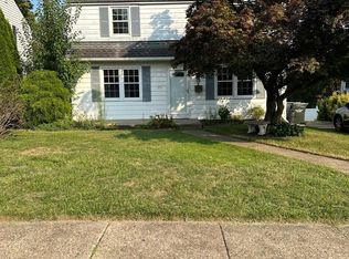 335 Forest Ave, Willow Grove, PA 19090