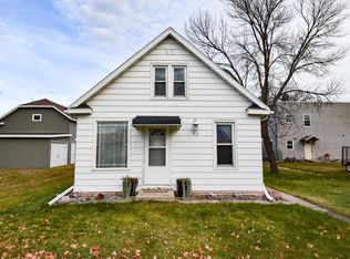 103 1st St NE, Dilworth, MN 56529