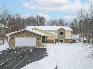 4809 Oak Ridge Dr, Hermantown, MN 55811