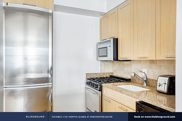 Rented by The Blueground | media 15