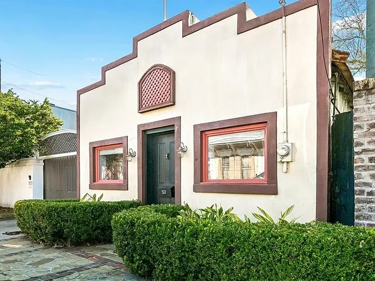 522 Mandeville St — Photo 1