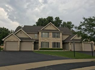 1185 Timberwood Ln, Schererville, IN 46375