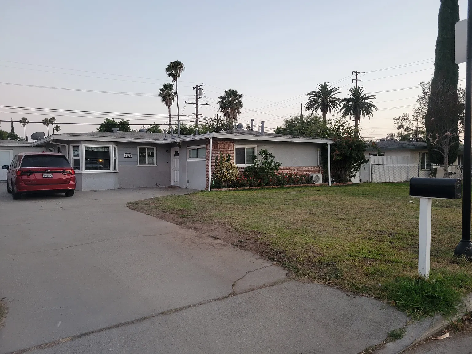 1 bed, 760 sqft, $1,690 — Photo 1