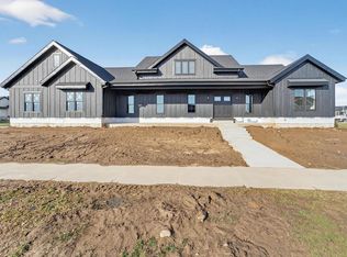 6250 Ronald Reagan Drive, Deforest, WI 53532