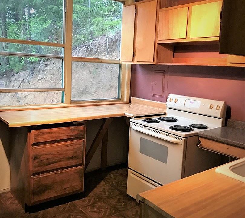 2nd image of 5929 Fourmile Canyon Dr