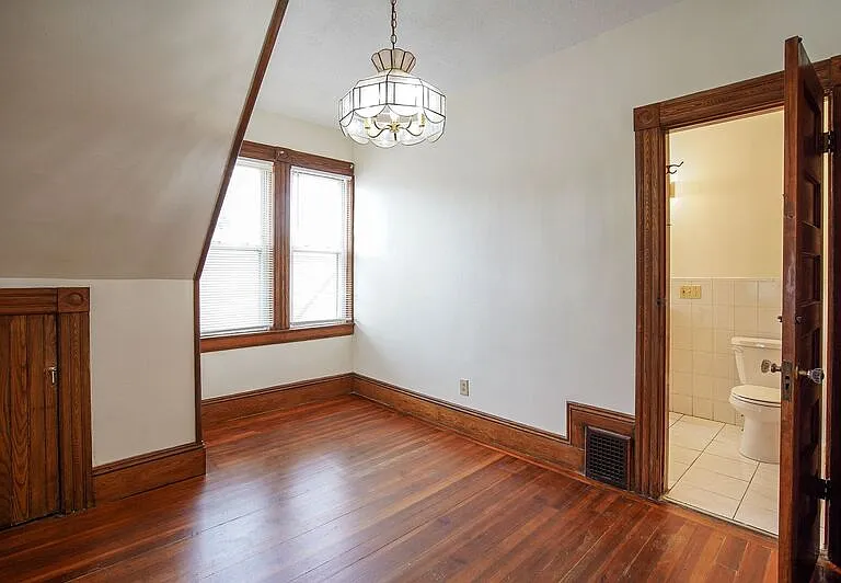 74 Crystal Ave #3 — Photo 8