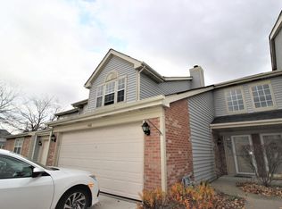 1488 Club Dr, Glendale Heights, IL 60139