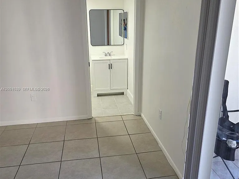 8025 SW 107th Ave #202 — Photo 10