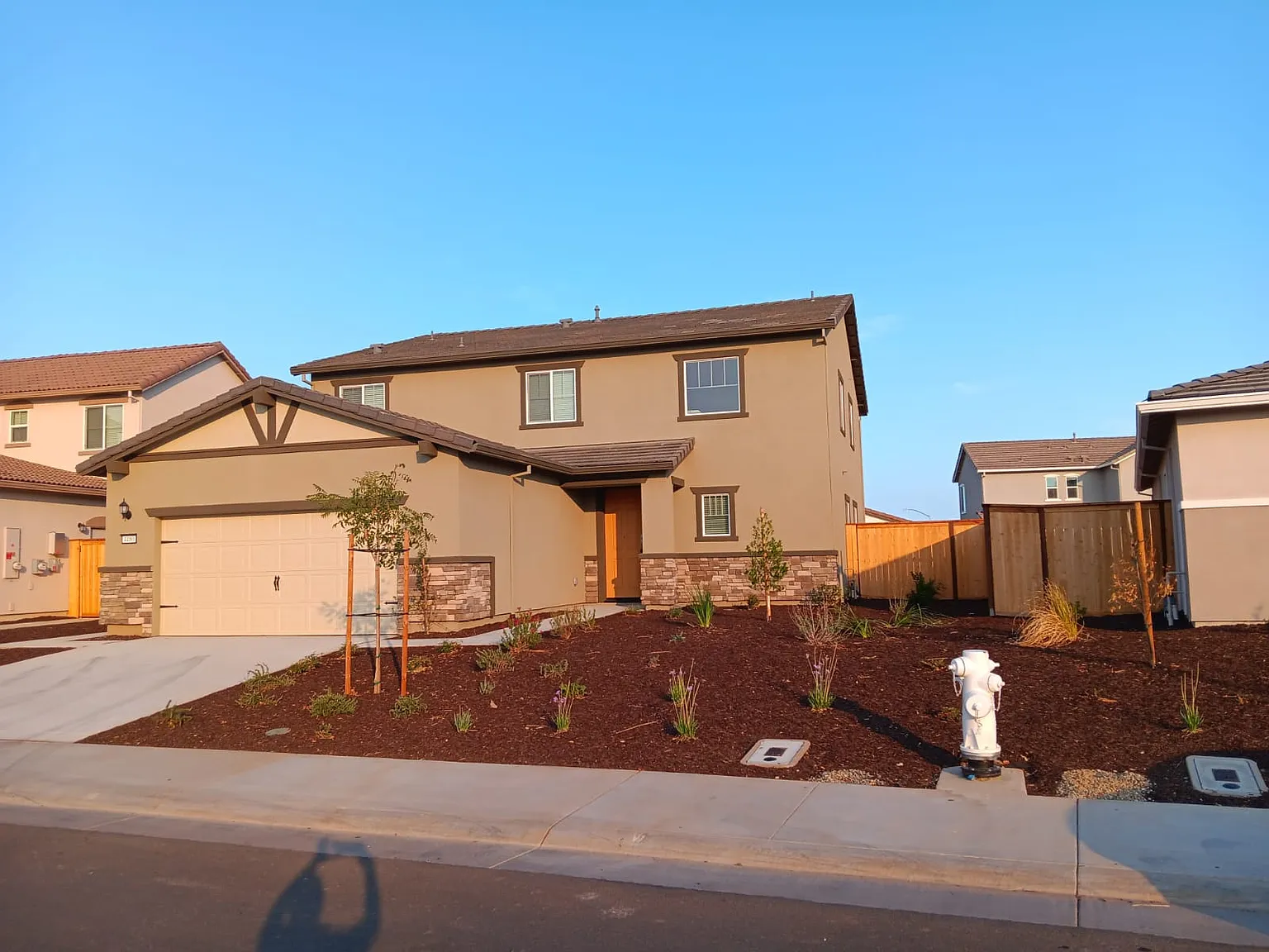 5 bed, 3.5 bath, 2966 sqft, $4,000 — Photo 4