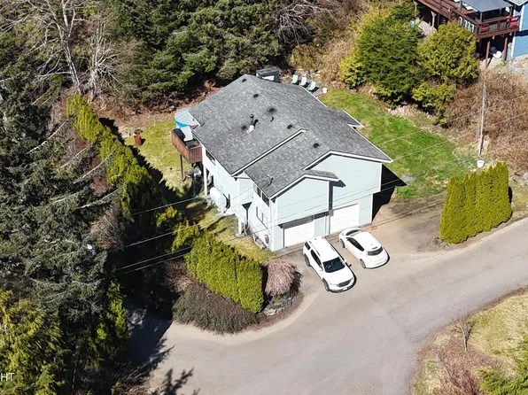 11043 Victorson Ct, Ketchikan, AK 99901