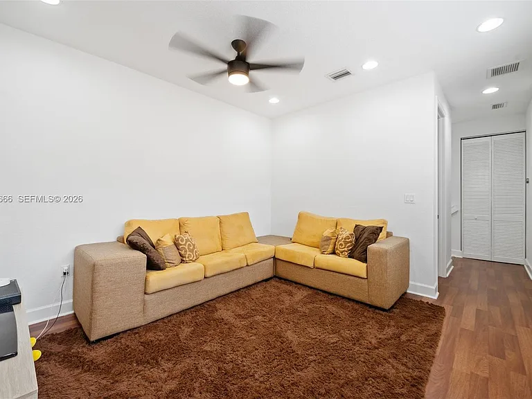 622 SW 147th Ter #1 — Photo 23