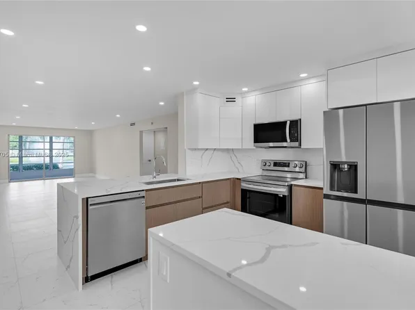 2501 Antigua Ter APT F1, Pompano Beach, FL 33066