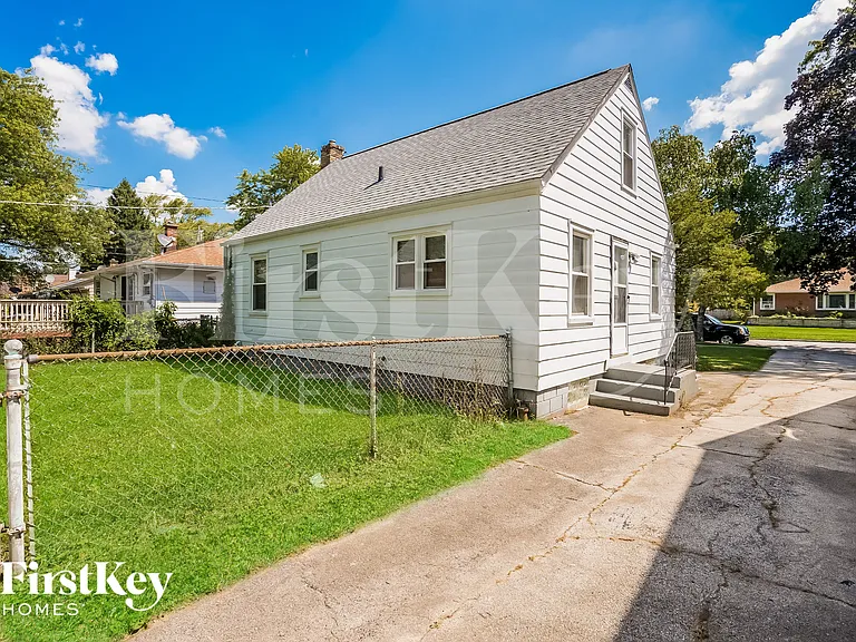 1026 Muirfield Ave — Photo 14