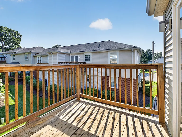 8955 Wrenwood Ln — Photo 24
