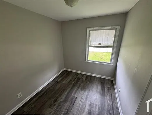9840 Medford Dr — Photo 6