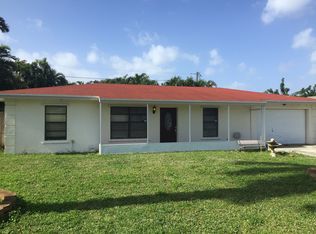 6845 Osborne Dr, Lake Worth, FL 33462